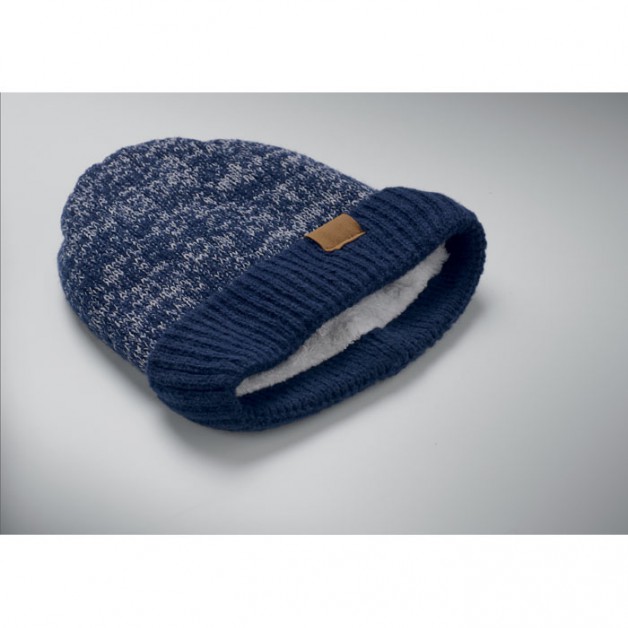 PUNTOS megzta beanie kepurė PUNTOS megzta beanie kepurė