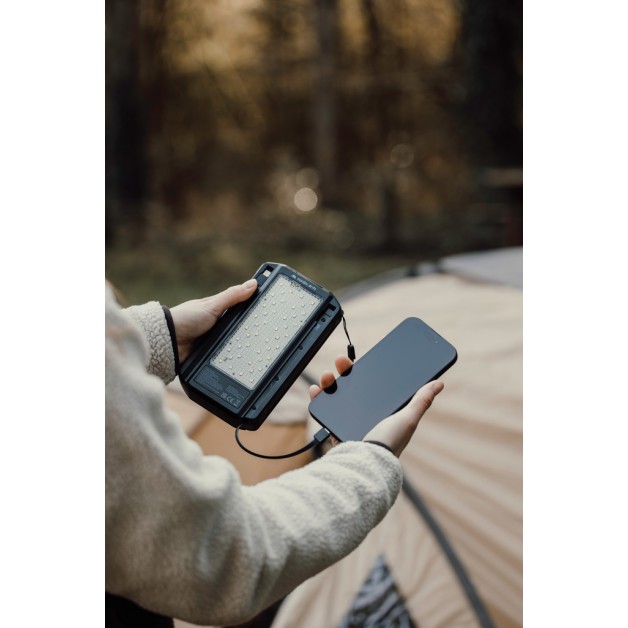 NORDIC DRIFT TITAN 10 000 mAh išorinė baterija (power bank įkroviklis) su saulės moduliais, 18W