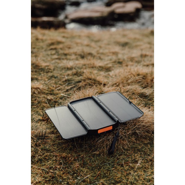 NORDIC DRIFT TITAN 10 000 mAh išorinė baterija (power bank įkroviklis) su saulės moduliais, 18W