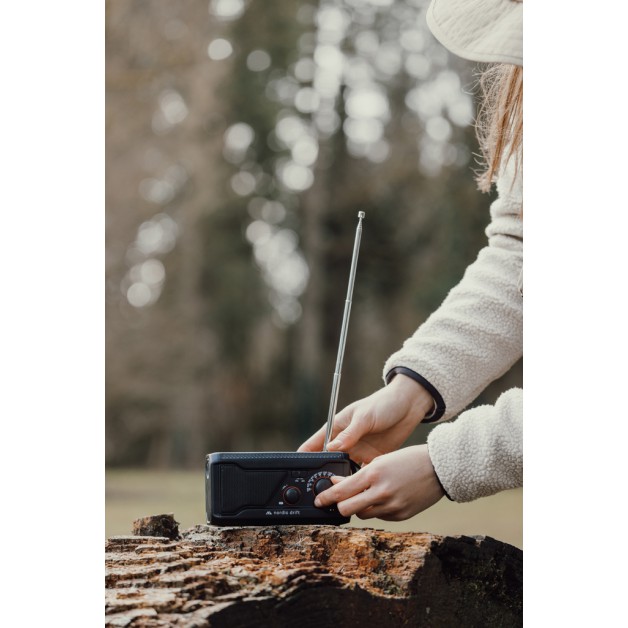 NORDIC DRIFT TITAN IPX4 daugiafunkcinė radija, 4000 mAh NORDIC DRIFT TITAN IPX4 daugiafunkcinė radija, 4000 mAh