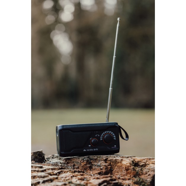 NORDIC DRIFT TITAN IPX4 daugiafunkcinė radija, 4000 mAh NORDIC DRIFT TITAN IPX4 daugiafunkcinė radija, 4000 mAh