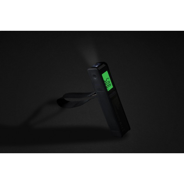 SWISS PEAK 5-in-1 lagamino svarstyklės su išorine baterija (powerbank) ir žibintuvėliu SWISS PEAK 5-in-1 lagamino svarstyklės su išorine baterija (powerbank) ir žibintuvėliu
