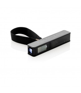 SWISS PEAK 5-in-1 lagamino svarstyklės su išorine baterija (powerbank) ir žibintuvėliu SWISS PEAK 5-in-1 lagamino svarstyklės su išorine baterija (powerbank) ir žibintuvėliu