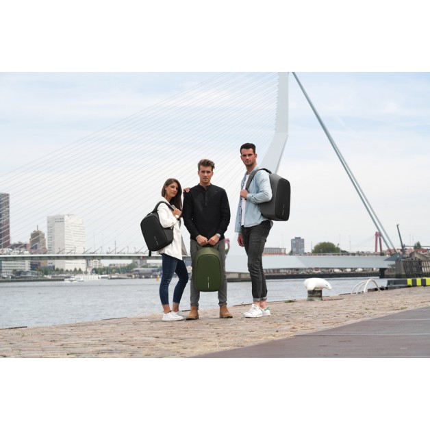 Bobby Hero XL kuprinė su apsauga nuo vagysčių, 17"