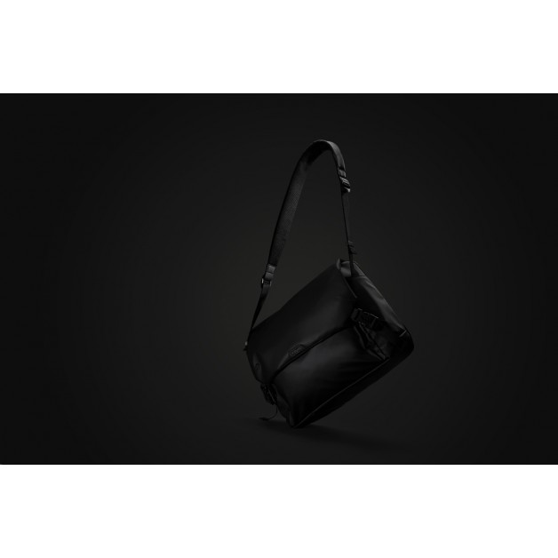 SWISS PEAK OSLO RCS messenger rankinė, 9,8L